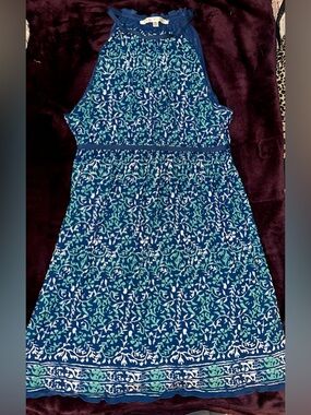 Max Studio Blue Sundress with Sleeveless Design and Crew Neck